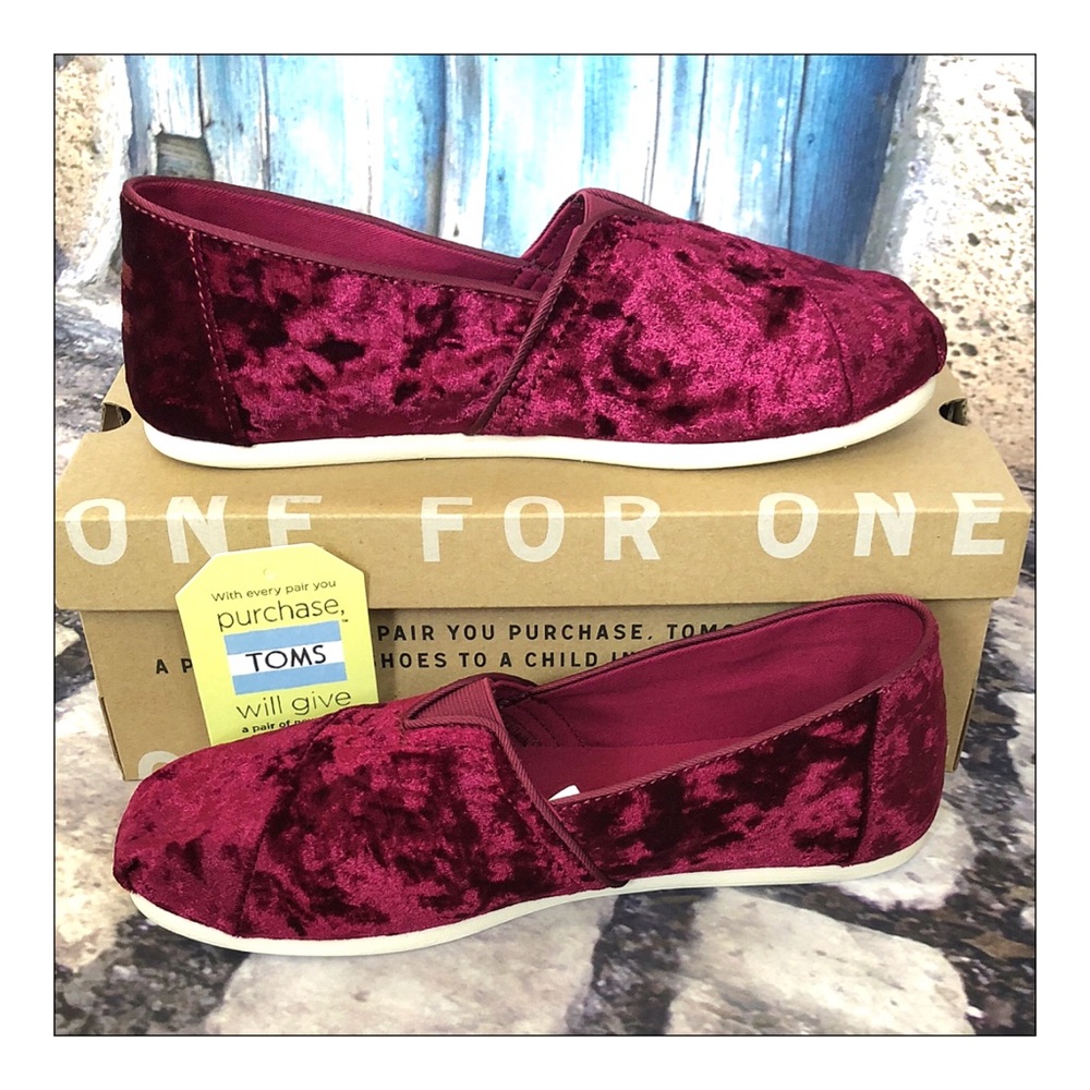 New Toms Black Cherry Velvet Alpargata Classics - Picture 3 of 5